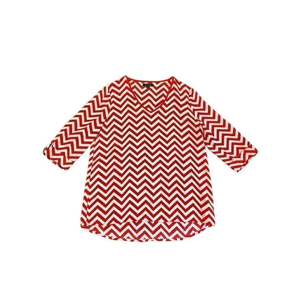 Kiara Women’s Medium Chevron 3/4 Sleeve V-neck Blouse